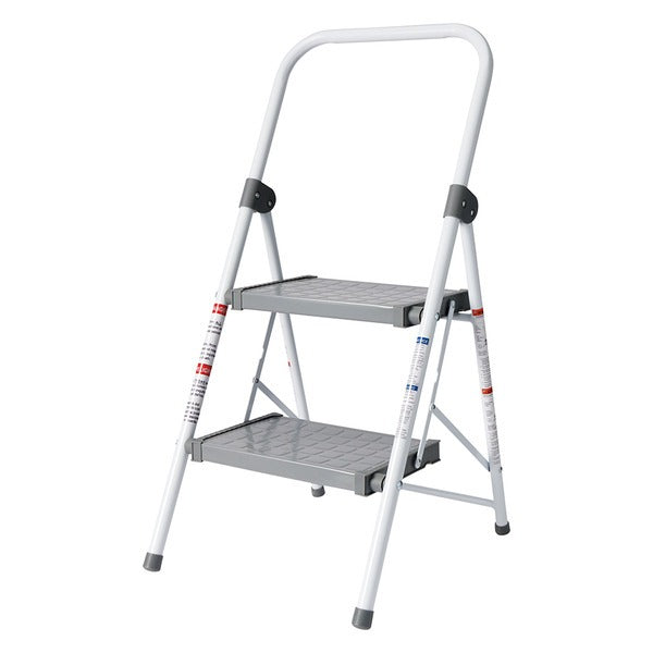 CHAISE